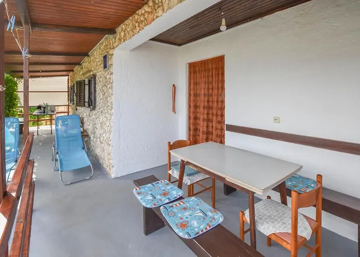 House Mandica בית נופש *